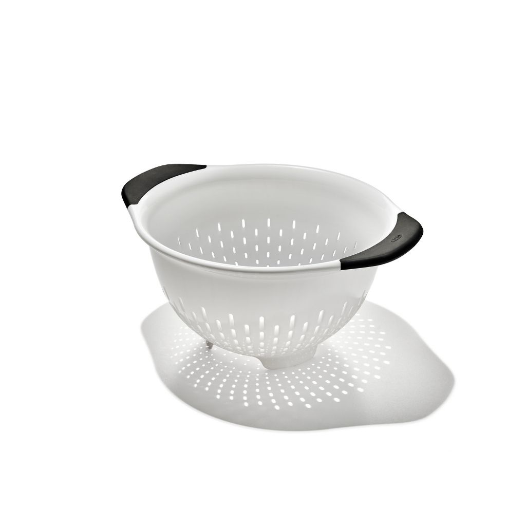 OXO Colander - Image 2