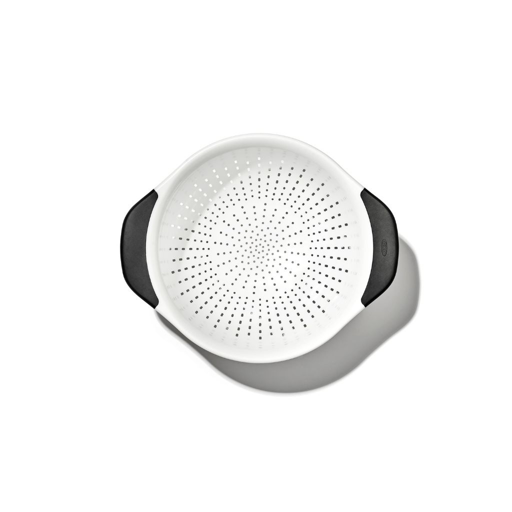 OXO Colander - Image 3