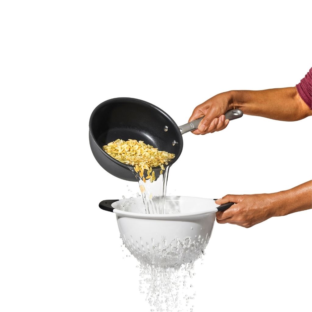 OXO Colander - Image 4
