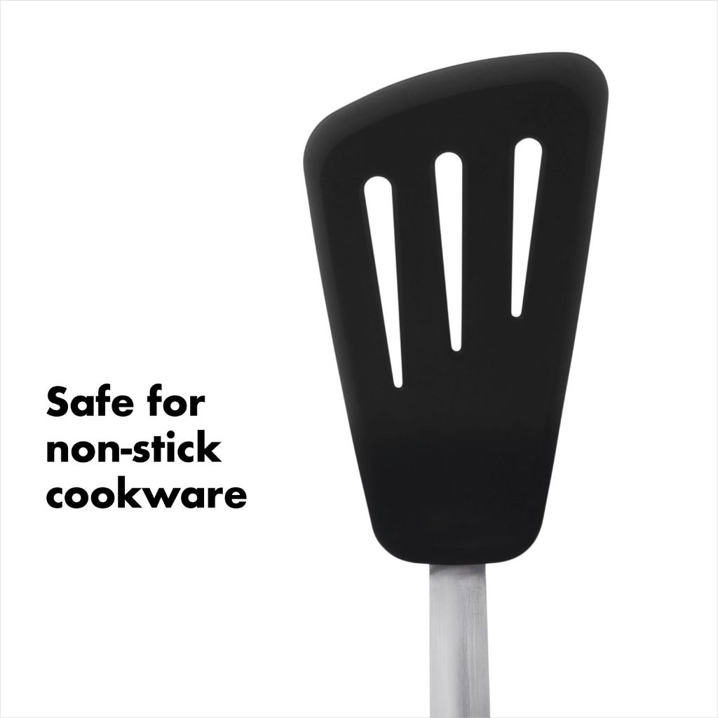 OXO Silicone Flexible Omelet Turner - Image 3